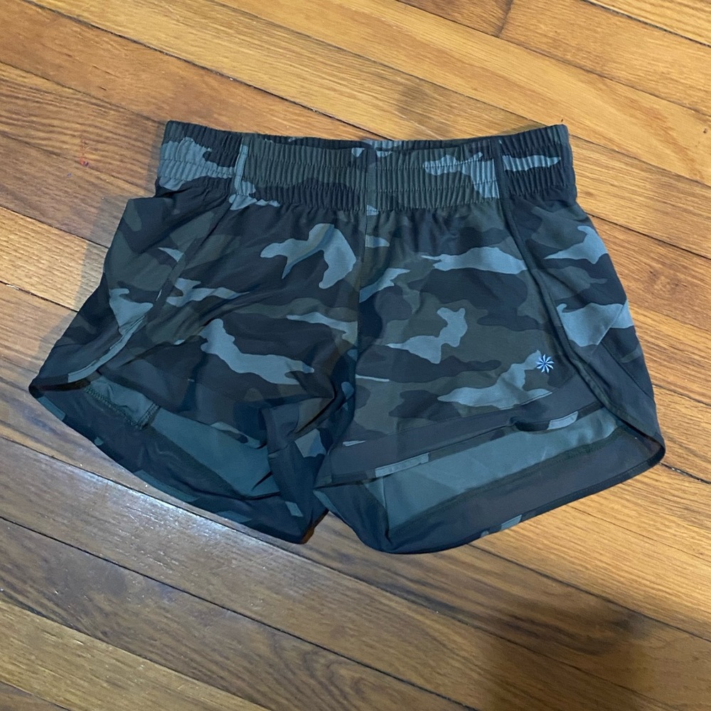 Athleta Mesh Racer Run Short 4”